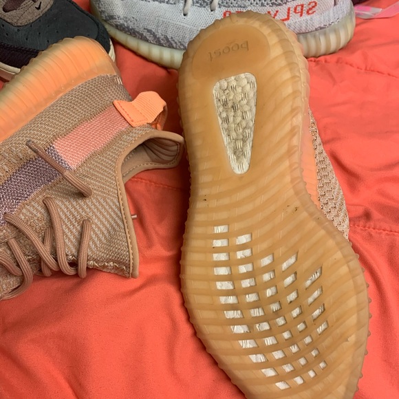 Yeezy Boost 350 V2 Clay sz 7 - Picture 2 of 5
